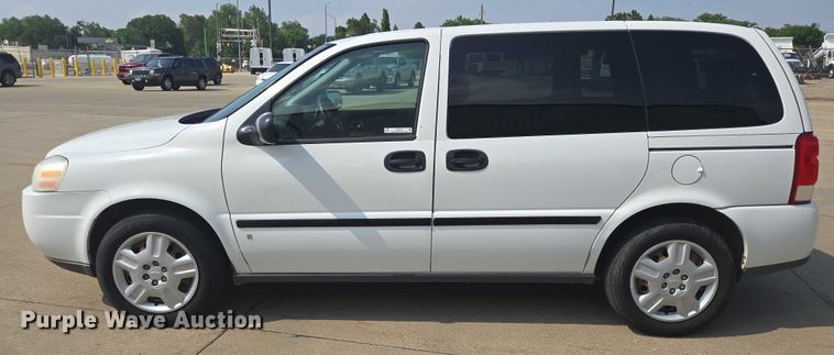 image for item ER5274 2008 Chevrolet Uplander LS van