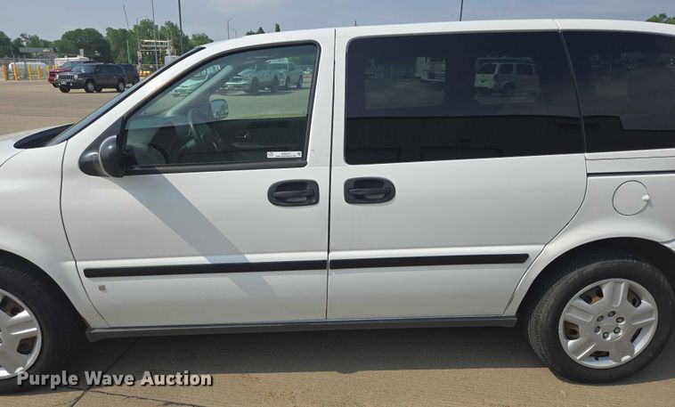 image for item ER5274 2008 Chevrolet Uplander LS van