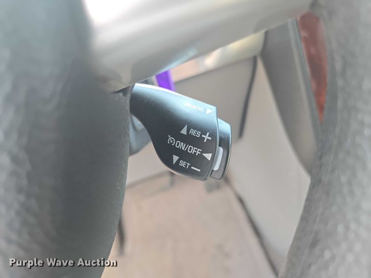 image for item ER5274 2008 Chevrolet Uplander LS van