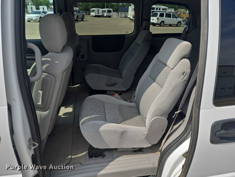 image for item ER5274 2008 Chevrolet Uplander LS van