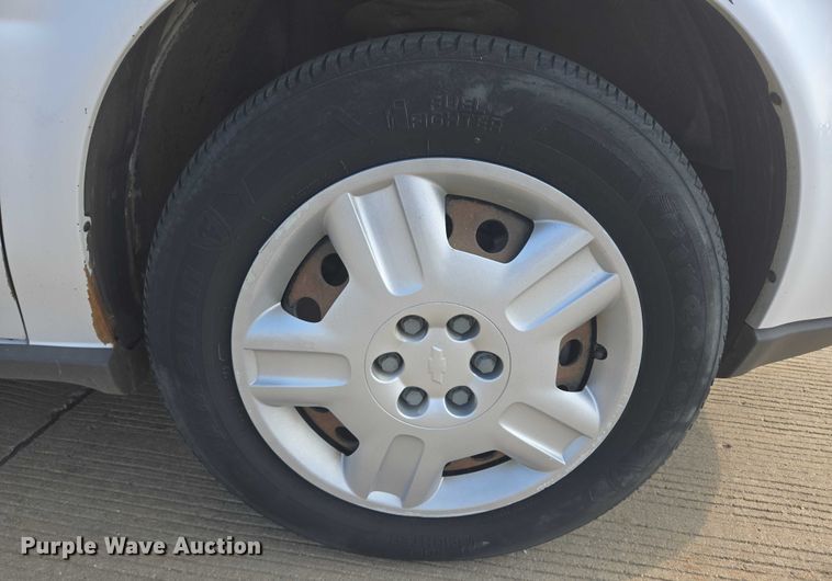 image for item ER5274 2008 Chevrolet Uplander LS van