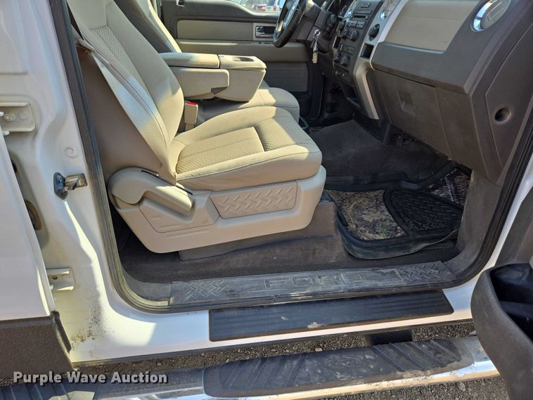 image for item ER5275 2010 Ford F150 SuperCrew pickup truck