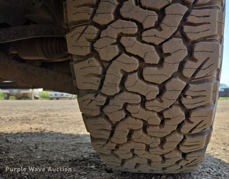 image for item ER5275 2010 Ford F150 SuperCrew pickup truck