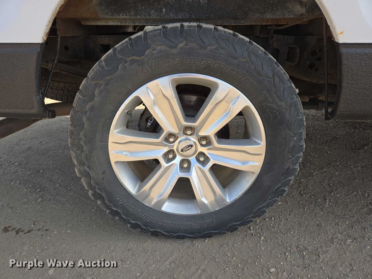 image for item ER5275 2010 Ford F150 SuperCrew pickup truck