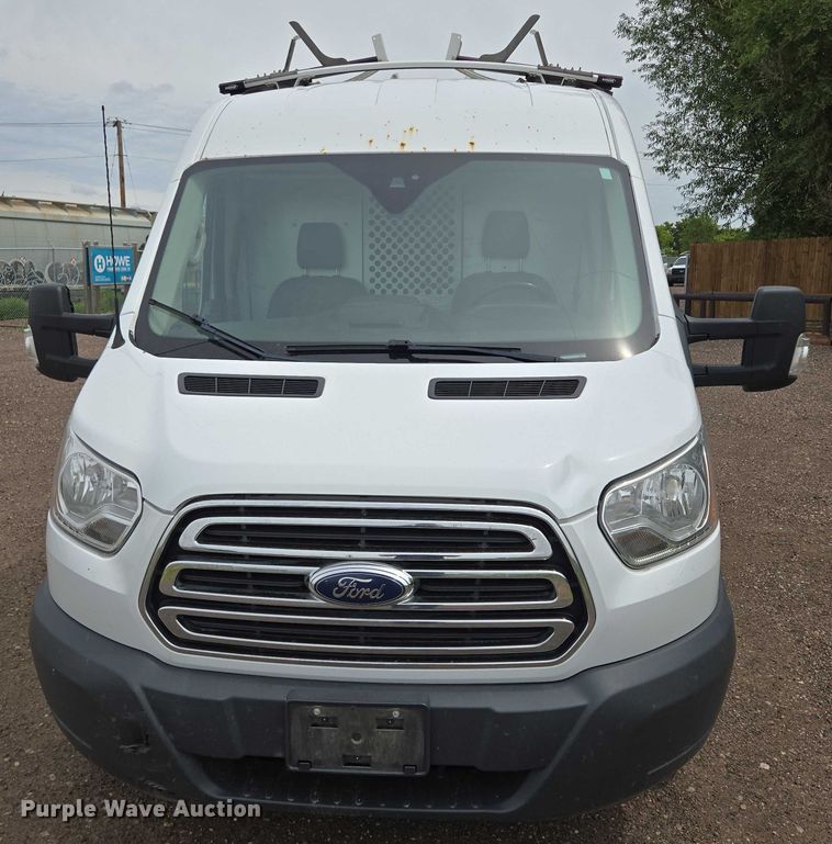 image for item ER5282 2017 Ford Transit 350 van