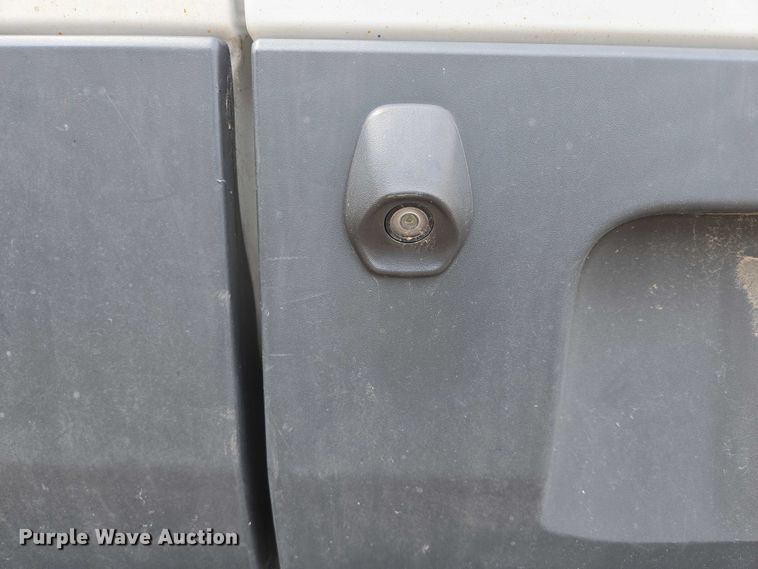 image for item ER5282 2017 Ford Transit 350 van