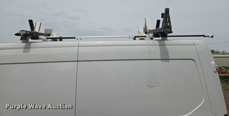 image for item ER5282 2017 Ford Transit 350 van