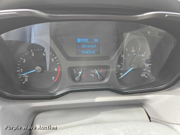 image for item ER5282 2017 Ford Transit 350 van