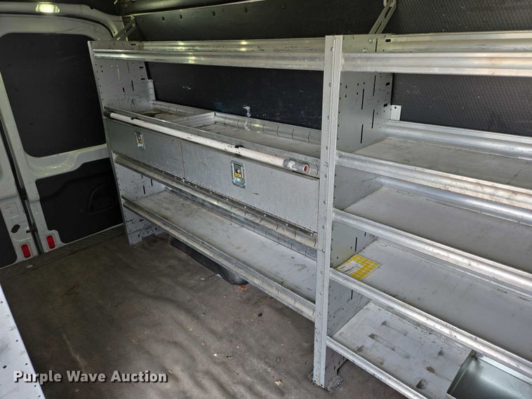 image for item ER5282 2017 Ford Transit 350 van