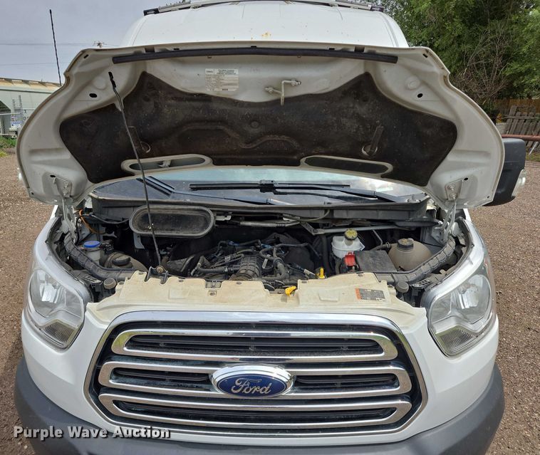 image for item ER5282 2017 Ford Transit 350 van