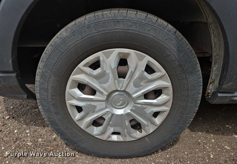 image for item ER5282 2017 Ford Transit 350 van