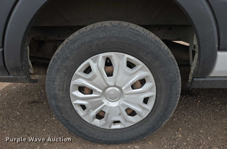 image for item ER5282 2017 Ford Transit 350 van