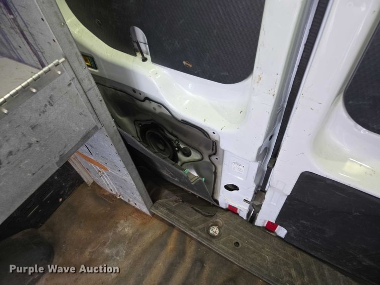 image for item ER5283 2017 Ford Transit 350 van