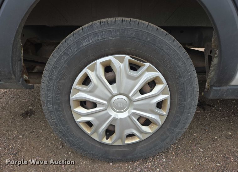 image for item ER5283 2017 Ford Transit 350 van