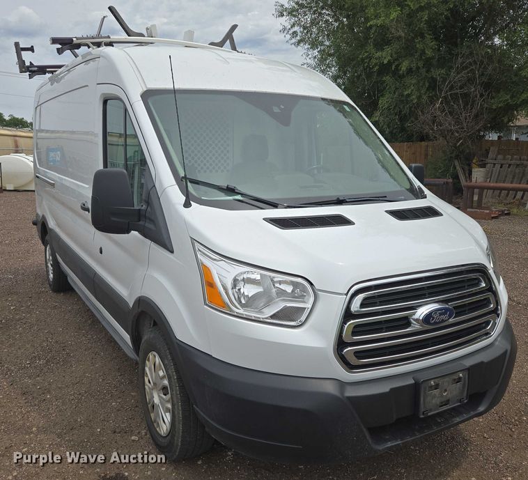 image for item ER5284 2019 Ford Transit 350 van