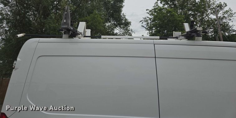 image for item ER5284 2019 Ford Transit 350 van