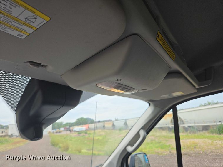 image for item ER5284 2019 Ford Transit 350 van