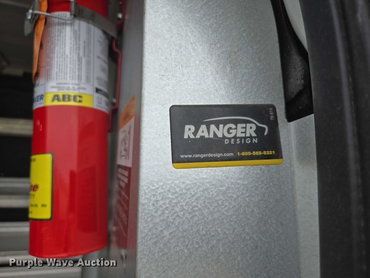 image for item ER5284 2019 Ford Transit 350 van