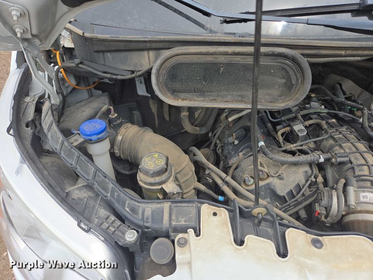 image for item ER5284 2019 Ford Transit 350 van