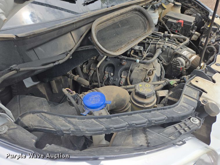 image for item ER5284 2019 Ford Transit 350 van