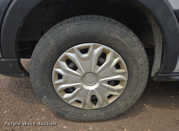 image for item ER5284 2019 Ford Transit 350 van