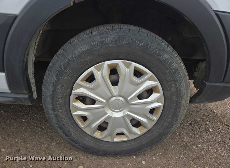 image for item ER5284 2019 Ford Transit 350 van