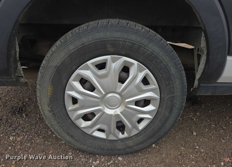 image for item ER5284 2019 Ford Transit 350 van