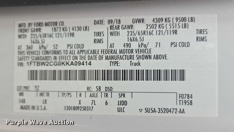 image for item ER5284 2019 Ford Transit 350 van