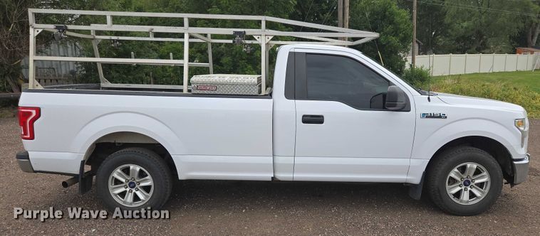 image for item ER5285 2017 Ford F150 XL pickup truck