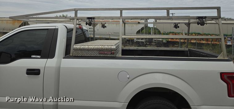 image for item ER5285 2017 Ford F150 XL pickup truck