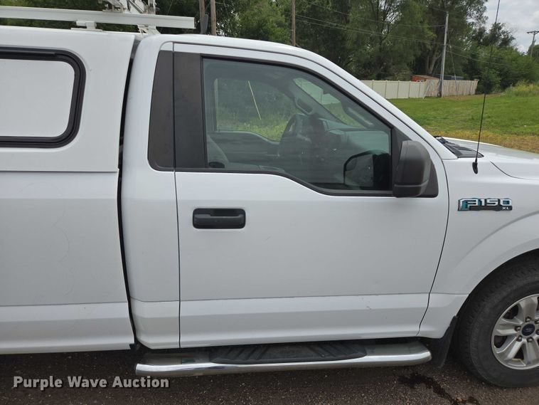 image for item ER5287 2017 Ford F150 XL  pickup truck