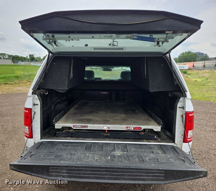 image for item ER5287 2017 Ford F150 XL  pickup truck