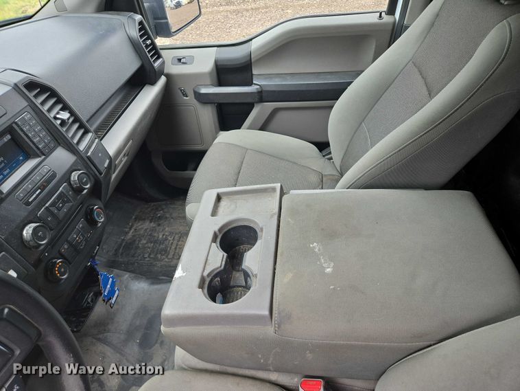 image for item ER5287 2017 Ford F150 XL  pickup truck