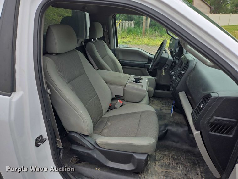 image for item ER5287 2017 Ford F150 XL  pickup truck