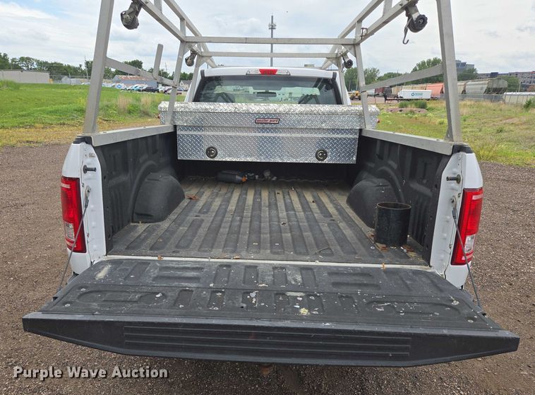 image for item ER5290 2017 Ford F150 XL pickup truck