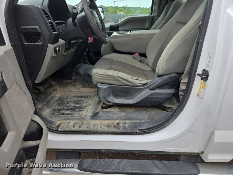 image for item ER5290 2017 Ford F150 XL pickup truck