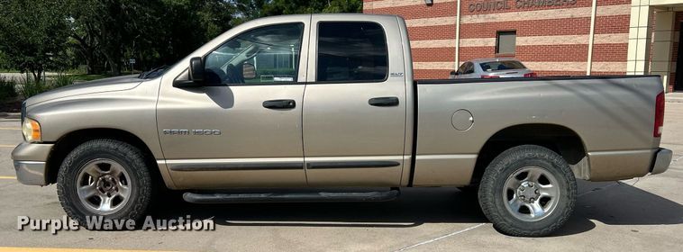 image for item EX9812 2002 Dodge Ram 1500 Quad Cab pickup truck