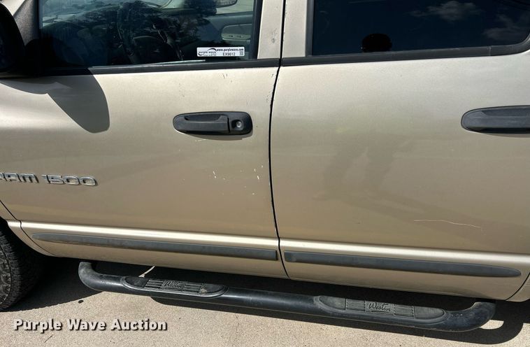 image for item EX9812 2002 Dodge Ram 1500 Quad Cab pickup truck