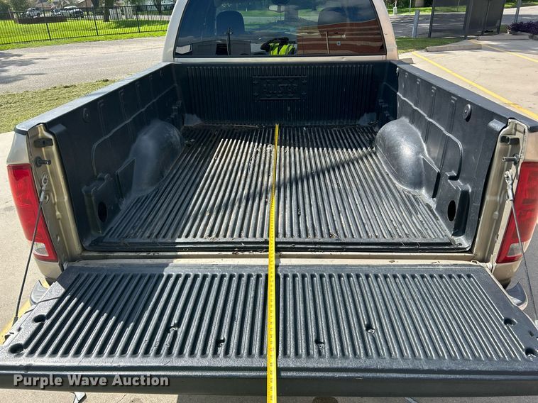 image for item EX9812 2002 Dodge Ram 1500 Quad Cab pickup truck