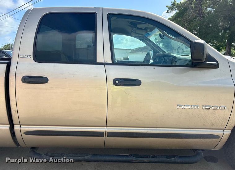 image for item EX9812 2002 Dodge Ram 1500 Quad Cab pickup truck