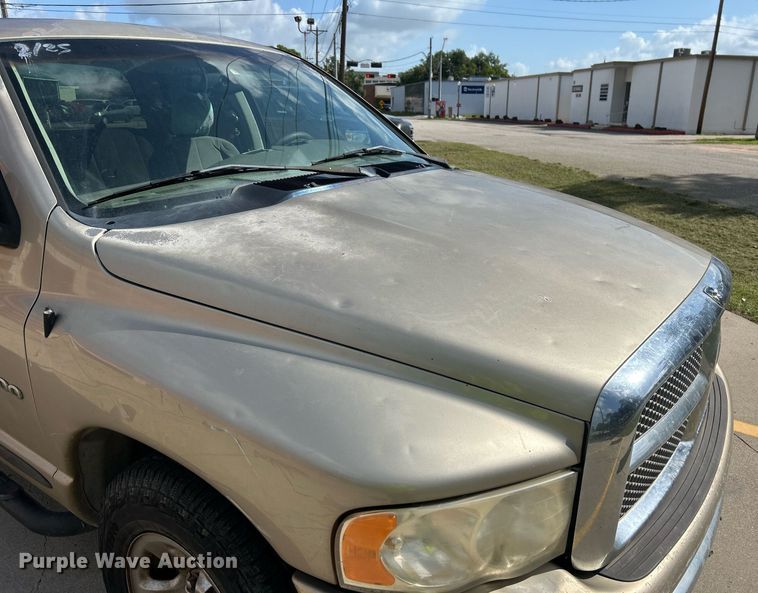 image for item EX9812 2002 Dodge Ram 1500 Quad Cab pickup truck