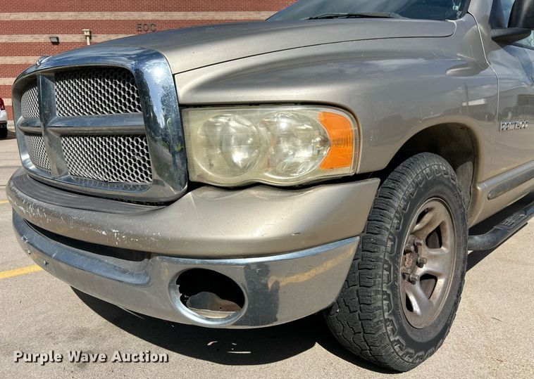 image for item EX9812 2002 Dodge Ram 1500 Quad Cab pickup truck