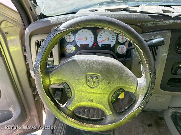 image for item EX9812 2002 Dodge Ram 1500 Quad Cab pickup truck