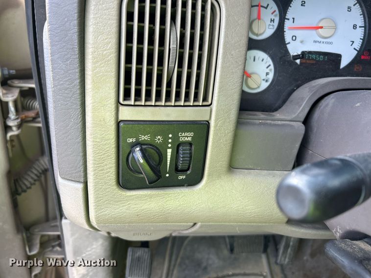 image for item EX9812 2002 Dodge Ram 1500 Quad Cab pickup truck