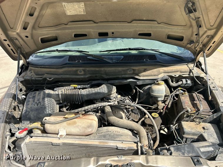 image for item EX9812 2002 Dodge Ram 1500 Quad Cab pickup truck