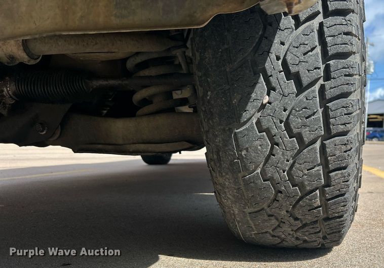 image for item EX9812 2002 Dodge Ram 1500 Quad Cab pickup truck