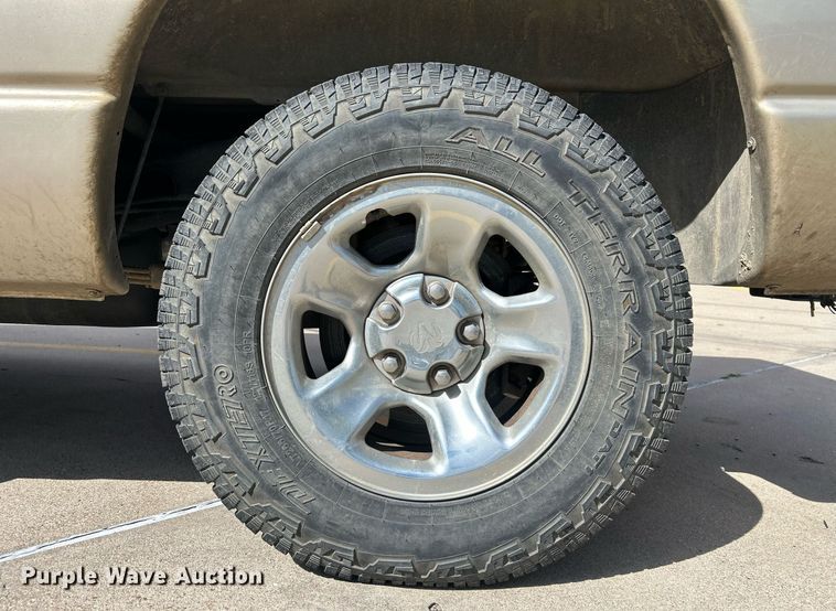 image for item EX9812 2002 Dodge Ram 1500 Quad Cab pickup truck