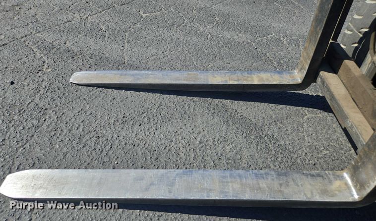 image for item FB9390 Nissan PF60 forklift