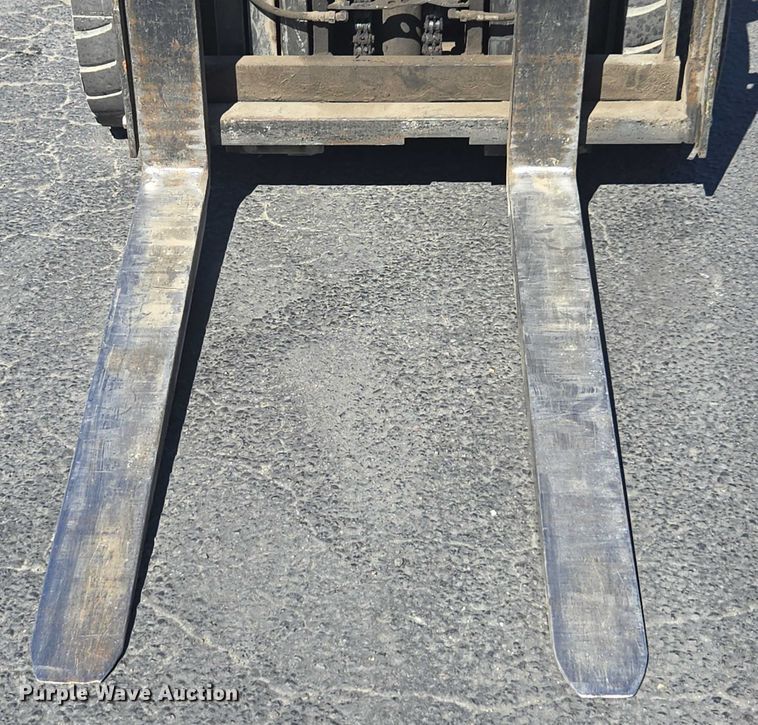 image for item FB9390 Nissan PF60 forklift