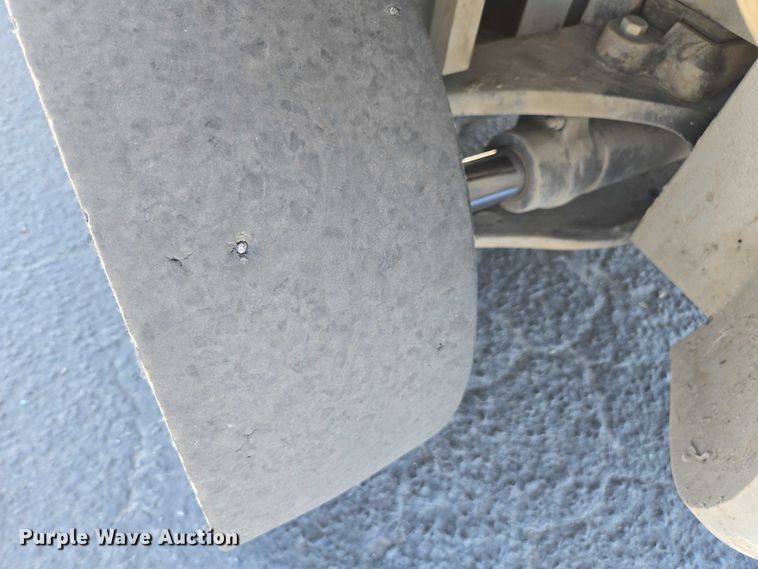 image for item FB9390 Nissan PF60 forklift